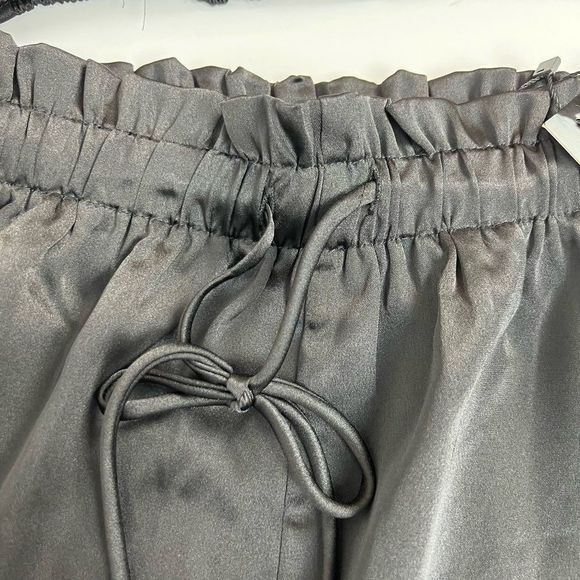 NWOT Paper Moon NWT Black Satin Two Piece Crop Top Set Womens Size Small - Picture 5 of 16